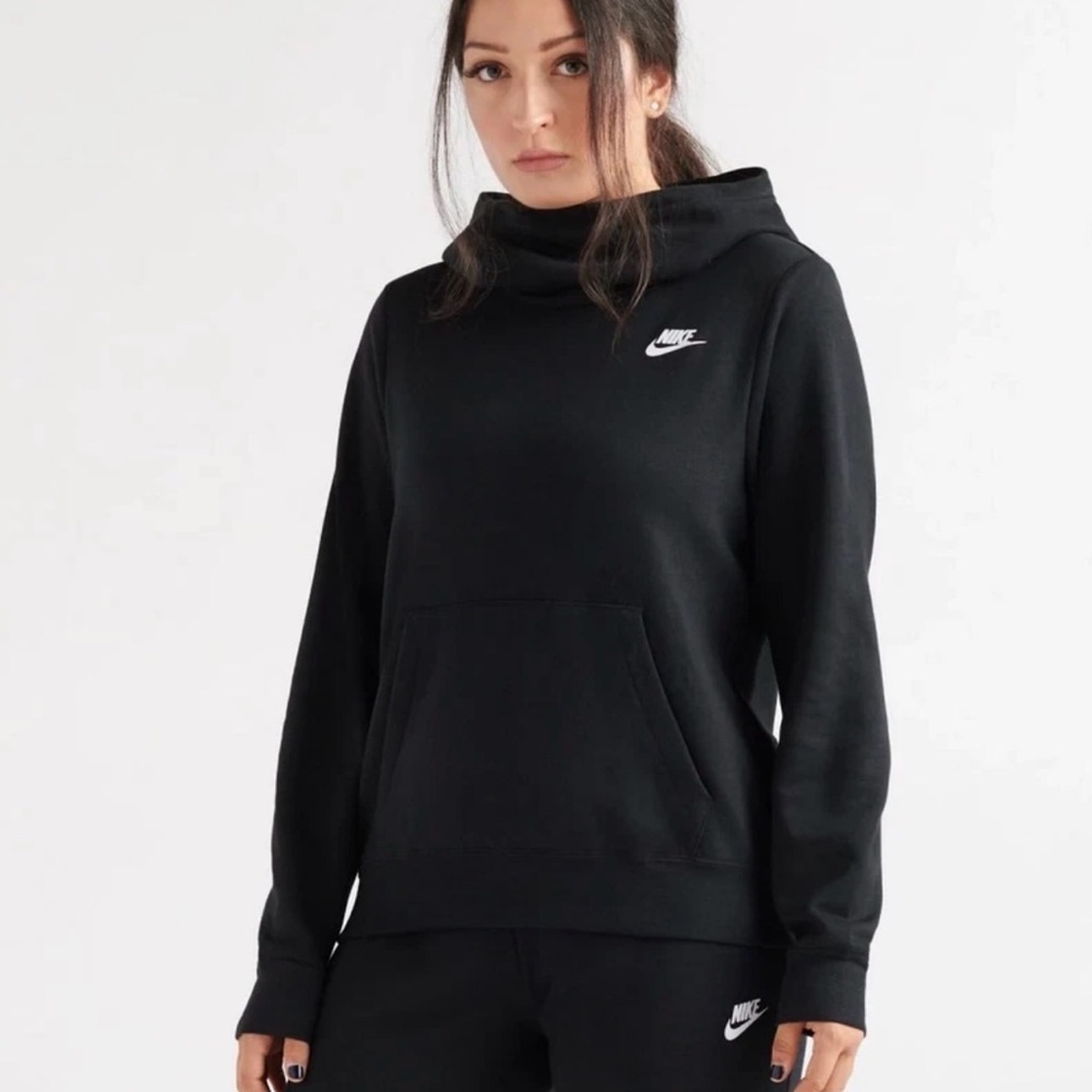 Size M Nike Women's NSW Sportswear Fleece Funnel-Neck Hoodie